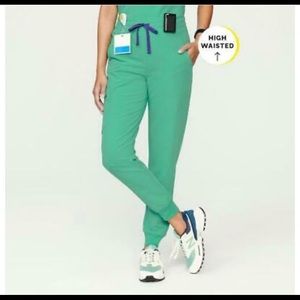 Figs Zamora *High Waisted Surgery Green Jogger